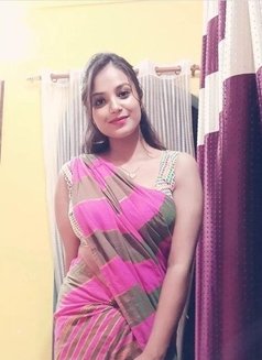 Pallavi Roy - escort in Pondicherry Photo 1 of 1