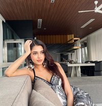 Pallavii Indian - escort in Dubai