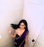 Pallu - escort in New Delhi Photo 1 of 4