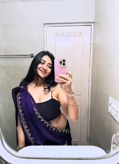 Pallu - escort in New Delhi Photo 4 of 4