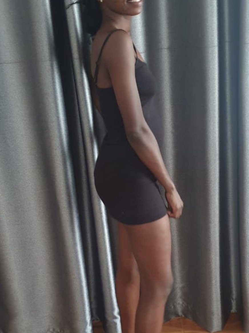 Palmer Petite, Kenyan escort in Nairobi