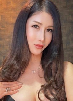 Paloma is back - escort in Macao Photo 6 of 6