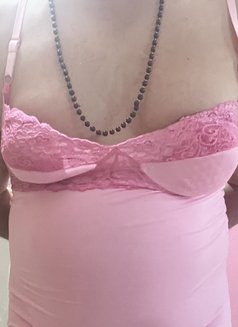 Pam CD - Transsexual escort in Mumbai Photo 5 of 7