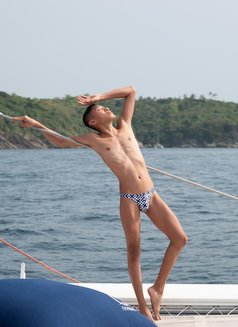 pam - Male escort in Bangkok Photo 8 of 9
