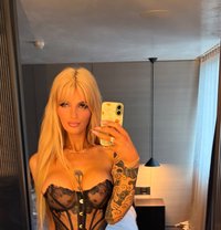 Pamela - escort in Hong Kong