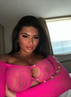 Pamela Babe - escort in Dubai Photo 12 of 17