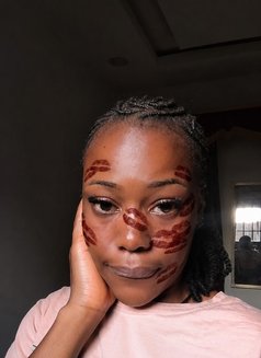 Pamela - puta in Jeddah Photo 2 of 6