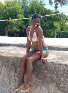 Pamela - puta in Mombasa Photo 2 of 2