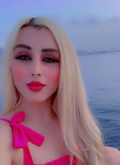 Pamela - puta in Beirut Photo 2 of 9