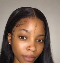Pamela - escort in Muscat Photo 1 of 2