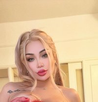 Pamela - escort in Kuala Lumpur Photo 6 of 11