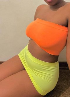 PAMERA - escort in Mumbai Photo 10 of 14