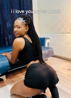 Pandorah - escort in Bali Photo 2 of 3