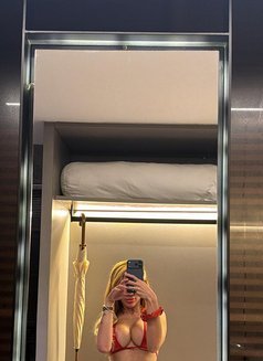 Pandora - escort in Dubai Photo 15 of 17