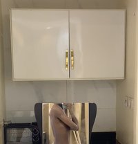 Pandora’s Box - Acompañantes masculino in Doha