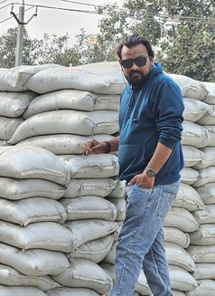 Pandya (Fuck Boy) - Male escort in Ahmedabad Photo 1 of 3