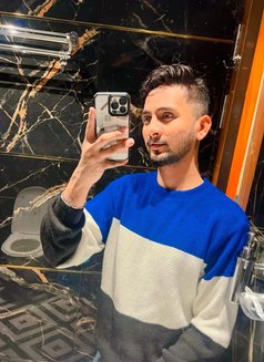 Pankajparmar - Male escort in Mumbai Photo 4 of 10