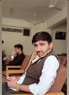 Panther - Male escort in Chandigarh Photo 2 of 4