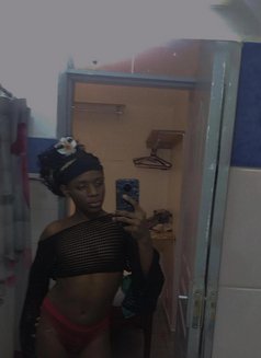 Panthress - Transsexual escort in Nairobi Photo 4 of 6