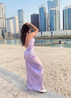 Paola 500 /1 hour 300/ half - escort in Abu Dhabi Photo 9 of 10