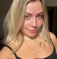 Paola - puta in Bordeaux