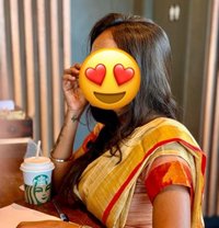 Papa Chennai Meets & Video Calls - escort in Chennai