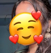 Papa Chennai Meets & Video Calls - escort in Chennai