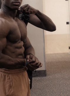 Papa - Acompañantes masculino in Accra Photo 2 of 2