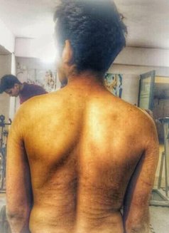 SLakhera0496 - Acompañantes masculino in New Delhi Photo 5 of 5
