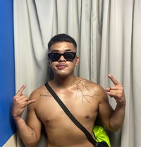 Papi Chulo - Male escort in Manila
