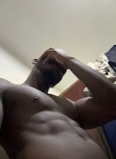 Papi - Acompañantes masculino in Thika Photo 2 of 3