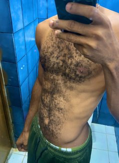 Papi - Male escort in Lagos, Nigeria Photo 2 of 4