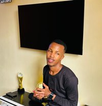 Pappi - Male escort in Nairobi