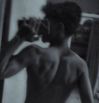 Para - Male escort in Bangalore