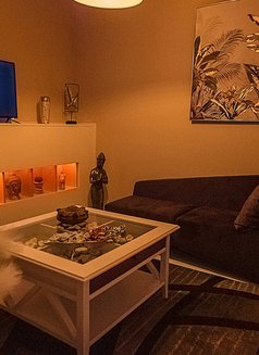 Paradise Lisbon Spa - Tantric Massage - masseuse in Lisbon Photo 9 of 30