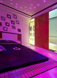 Paradise Lisbon Spa - Tantric Massage - masseuse in Lisbon Photo 13 of 30