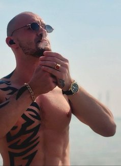 Paradise - Male escort in Ho Chi Minh City Photo 5 of 5