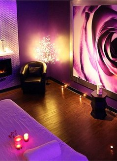 Paradiseon Spa = Thai / Sandwich / Nuru - escort in Hyderabad Photo 17 of 29
