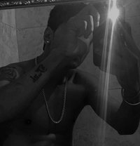 Param. Therapist for all - Acompañantes masculino in New Delhi