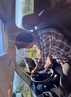 Param. Therapist for women and couples - Male escort in New Delhi Photo 6 of 8