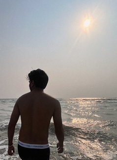 Param. Therapist for women and couples - Male escort in New Delhi Photo 8 of 8