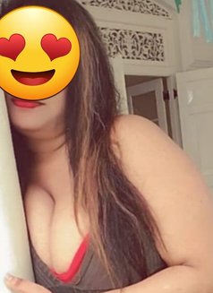 Parami Meet(full ) & Cam Service - escort in Colombo Photo 2 of 2