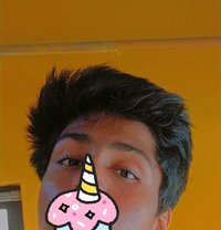 Paras - Male adult performer in Pune