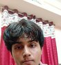 Paras - Acompañantes masculino in Pune Photo 1 of 4