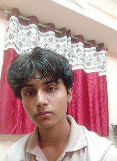 Paras - Male escort in Pune Photo 4 of 4