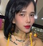 SAM - Acompañantes transexual in Kuwait Photo 6 of 10