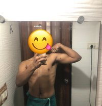 Paresh - Male companion in New Delhi