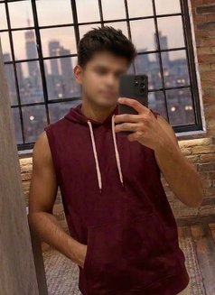 Paresh Sharma - Male escort in Vasai Photo 2 of 2