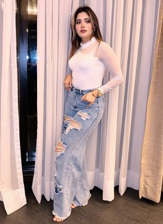 Pari Amani Vip Companion - puta in Dubai Photo 5 of 5