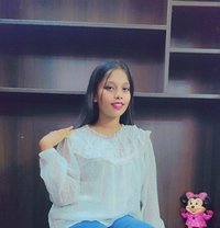 PARI CAM SHOW OR REAL MEET INDEPENDENT - puta in Chennai